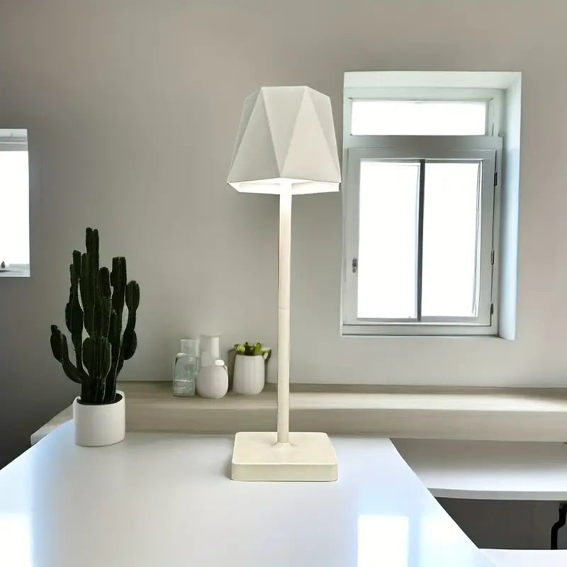 Luxury & Minimalist Dimmable Table Lamp