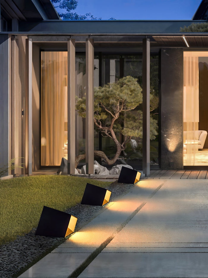 Cube Solar Garden Lamp